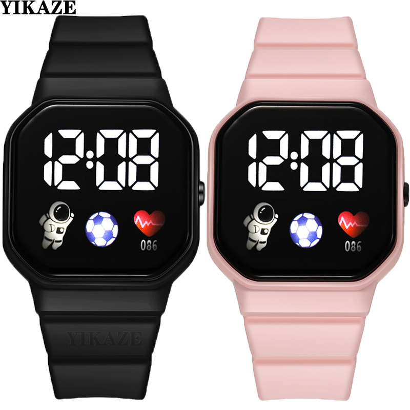 Smartwatch Watches For Girls - นาฬิกาเด็กกีฬา LED นาฬิกาดิจิตอล Spaceman สายรัดซิลิโคนกันน้ํานาฬิกาข้อมืออิเล็กทรอนิกส์สําหรับเด็กชายหญิงของขวัญ